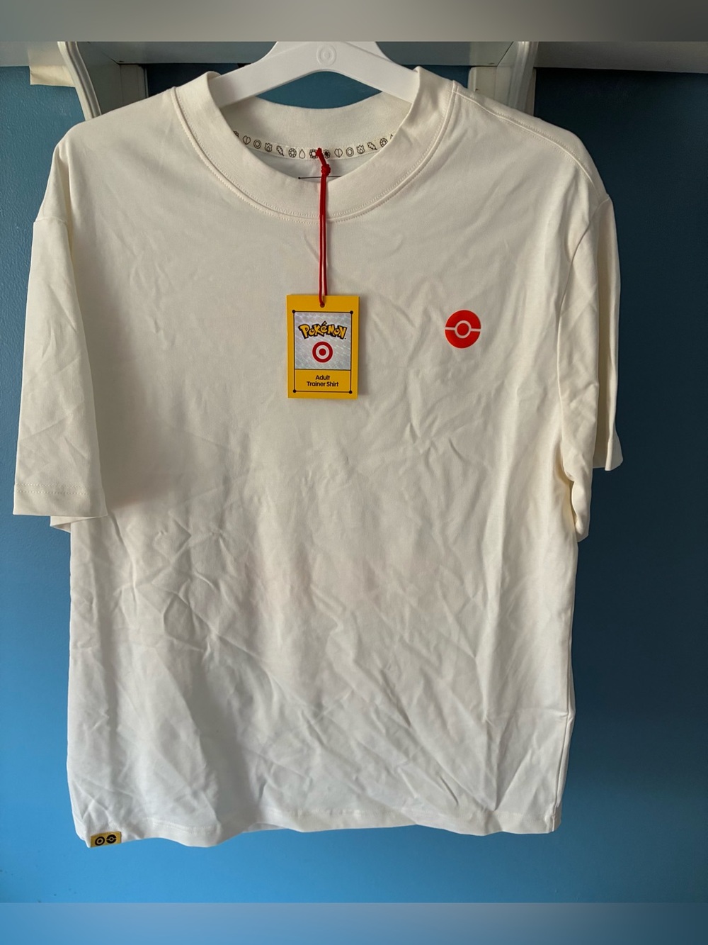 Pokémon x Target Charizard Trainer T-Shirt, Size M, Cream, New with Tags